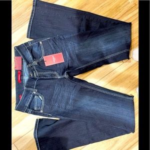 Vigold Women’s Jeans.  Size 3 with a 37” Inseam. Boot cut